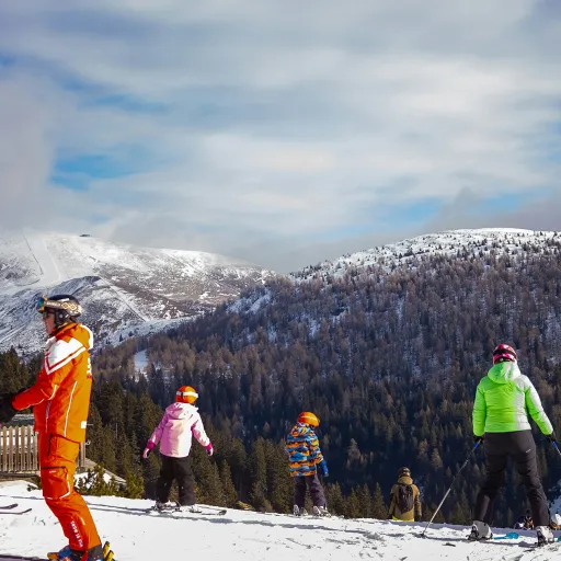 Top 11 des stations où partir au ski en famille dans les Alpes (hiver 2026-2027)