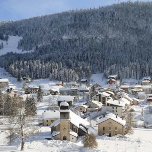 Monts Jura : nos hébergements top en famille