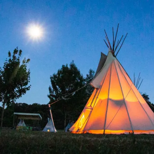 Dormir dans un tipi : mon adresse la plus authentique !