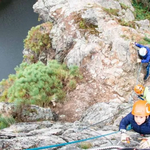 Pourquoi tester la Via Ferrata avec les enfants
