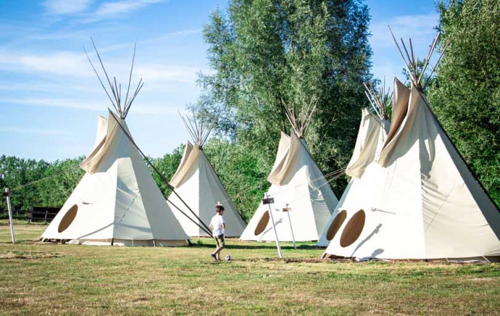 dormir dans un tipi,