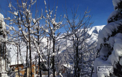 Skier &agrave; M&eacute;ribel-Mottaret