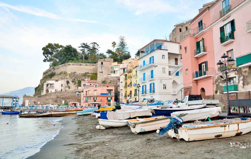 Visiter Naples