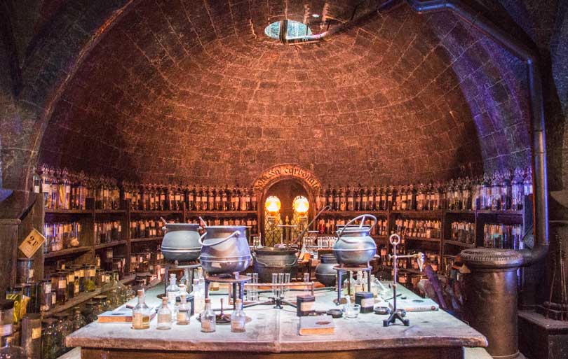 studios harry potter : salle des potions