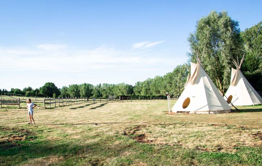 dormir dans un tipi,