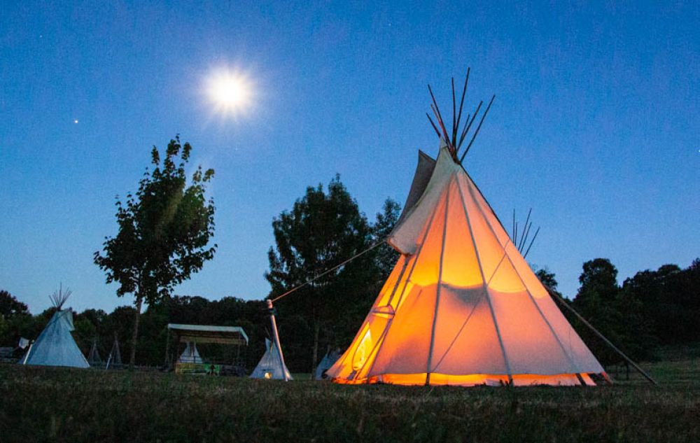 Dormir dans un tipi : mon adresse la plus authentique !