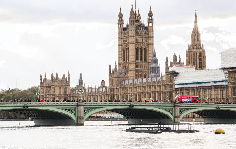 Abbaye de Westminster à Londres avec les enfants