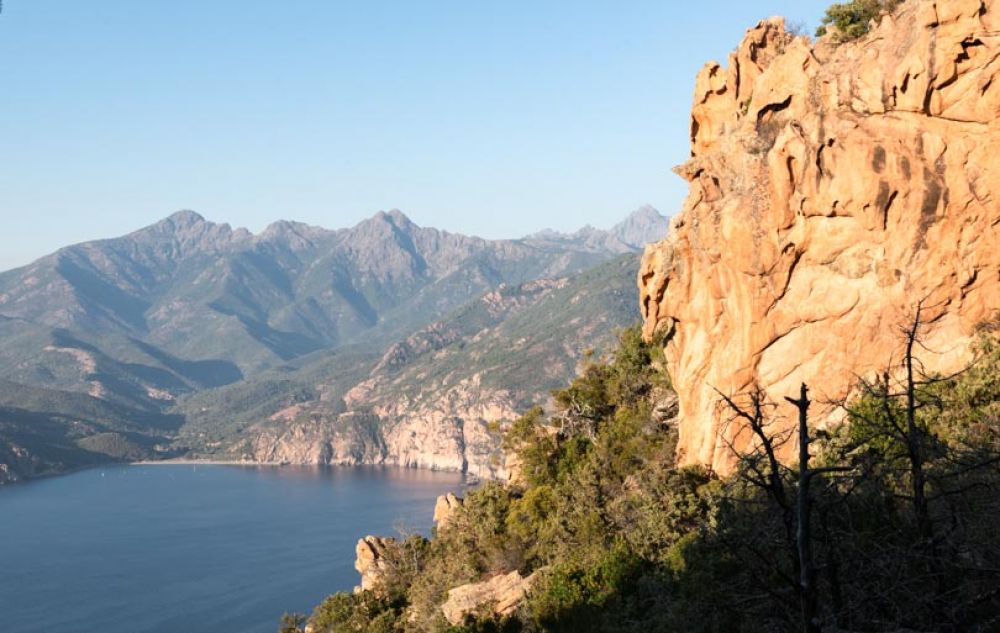 que faire en corse calanquie piana