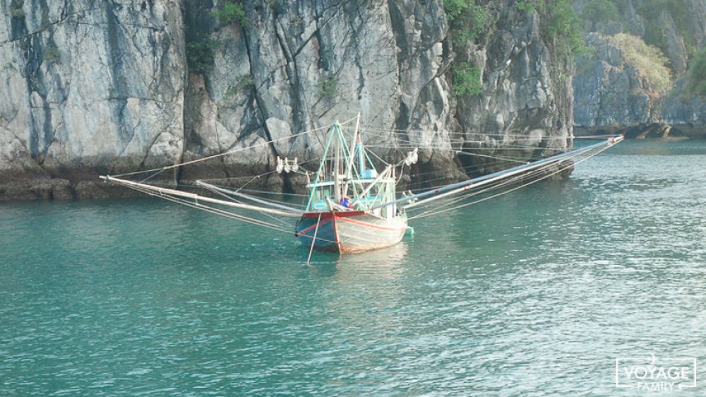 bateau baie halong